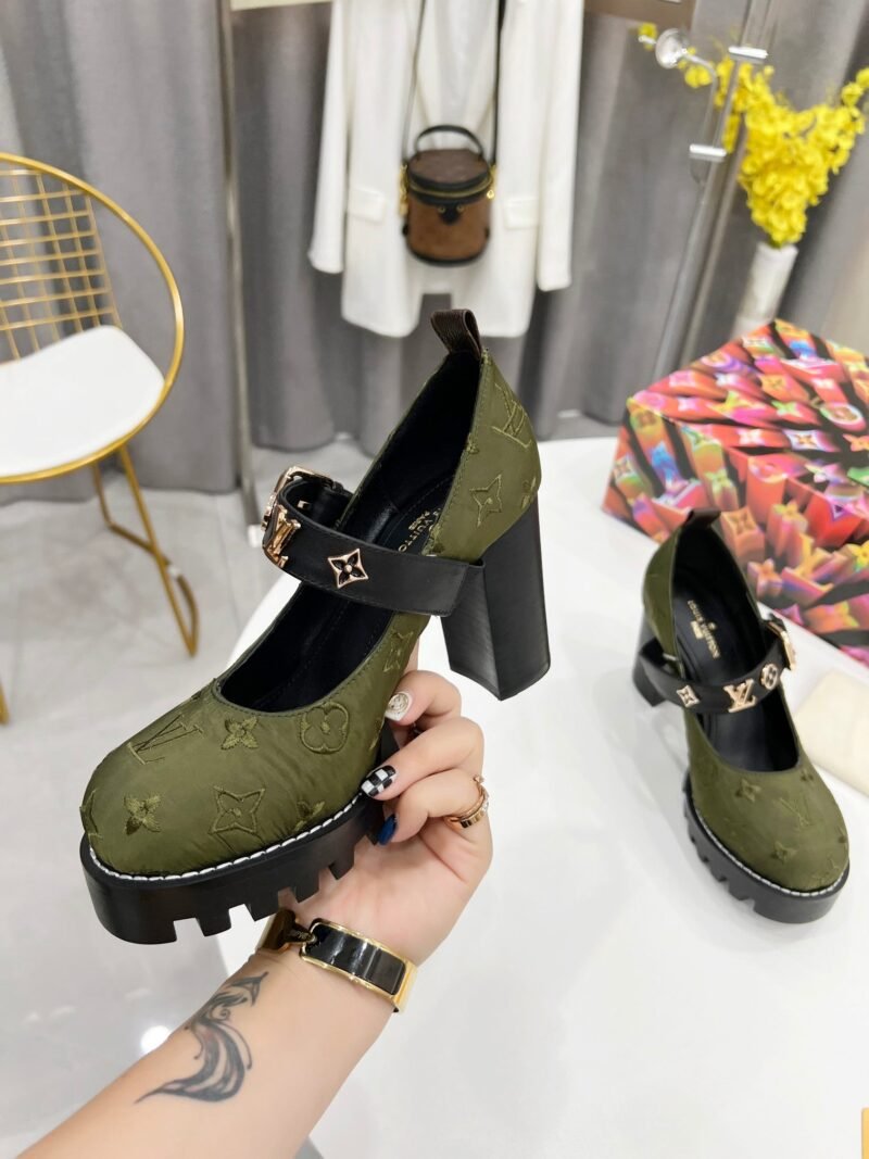 ZAPATO DE SALÓN LOUIS VUITTON - Imagen 3