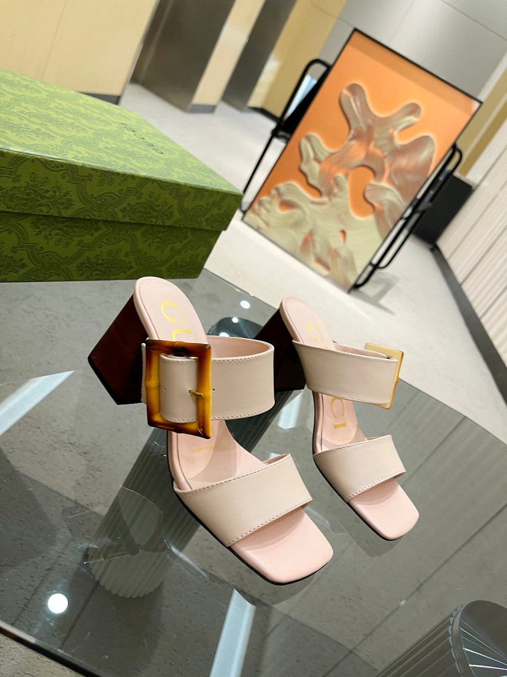 Sandalia con hebilla de bambú GUCCI