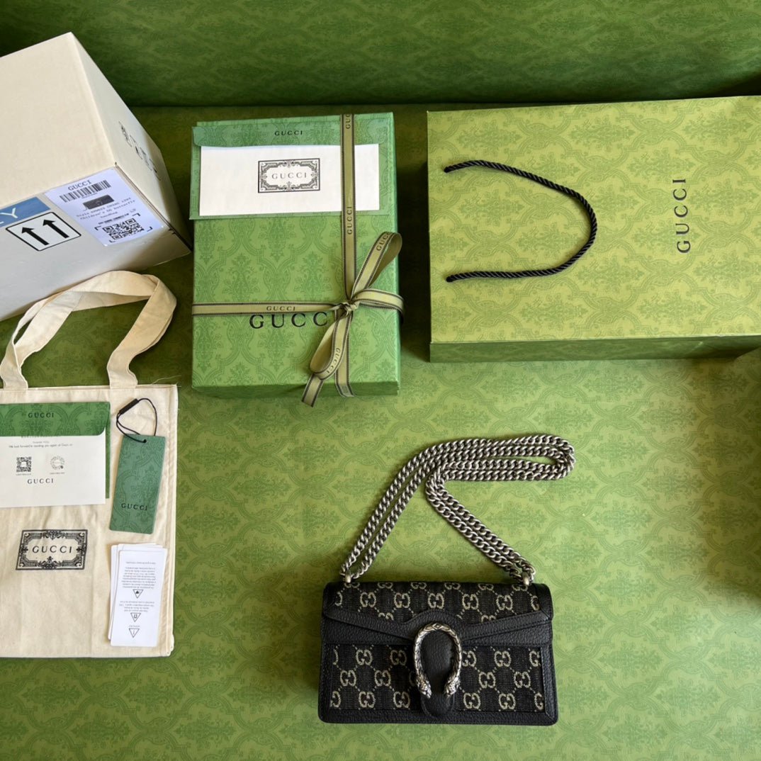 Bolso de hombro Dionysus pequeño con GG GUCCI