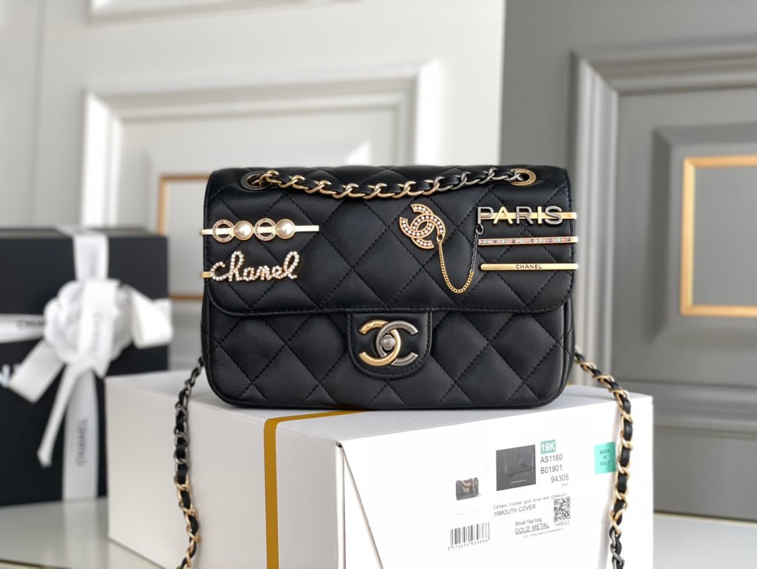 BOLSO CON SOLAPA CHANEL