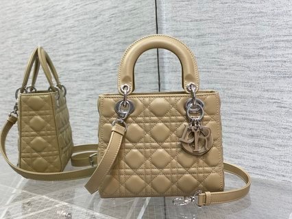 Bolso pequeño Lady Dior DIOR