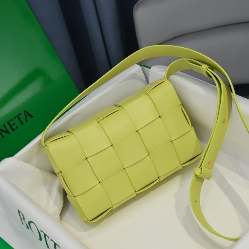 BOLSO CASSETTE BOTTEGA VENETA - Image 2