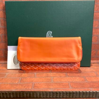 Pochette GOYARD