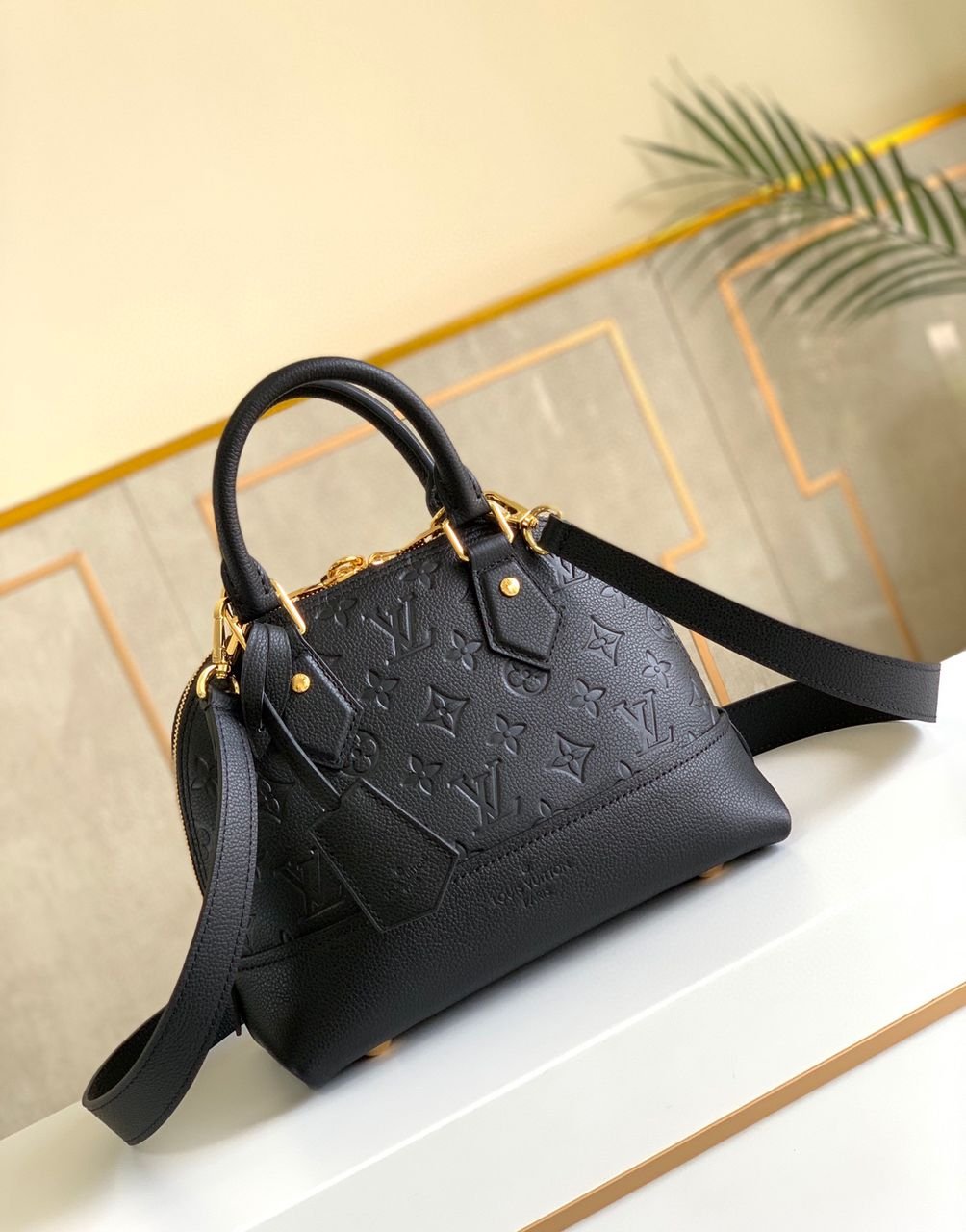 BOLSO NÉO ALMA BB Louis Vuitton