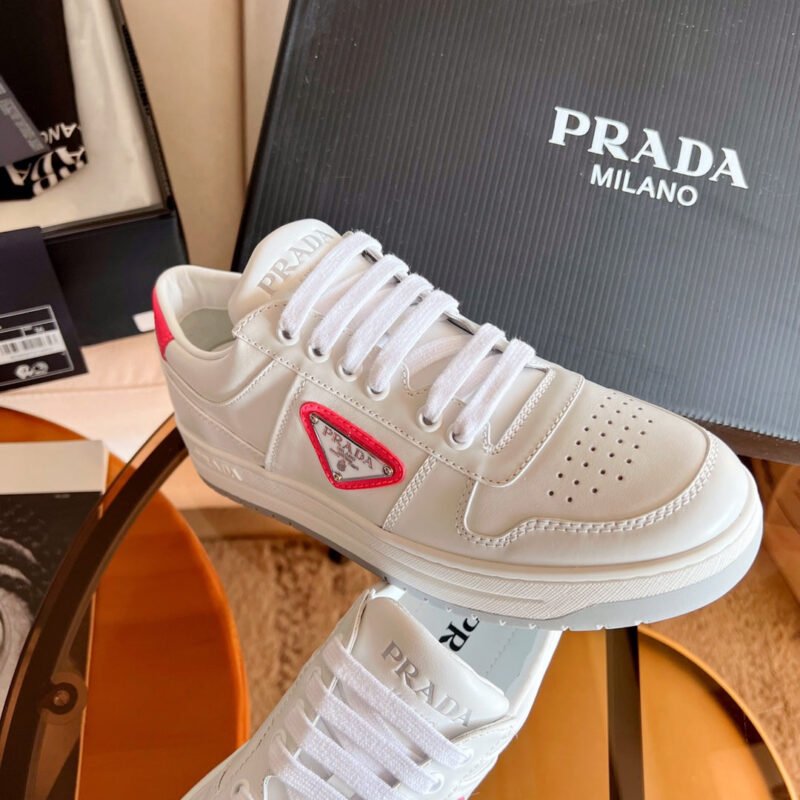 Zapatillas Downtown de piel perforada PRADA - Imagen 2
