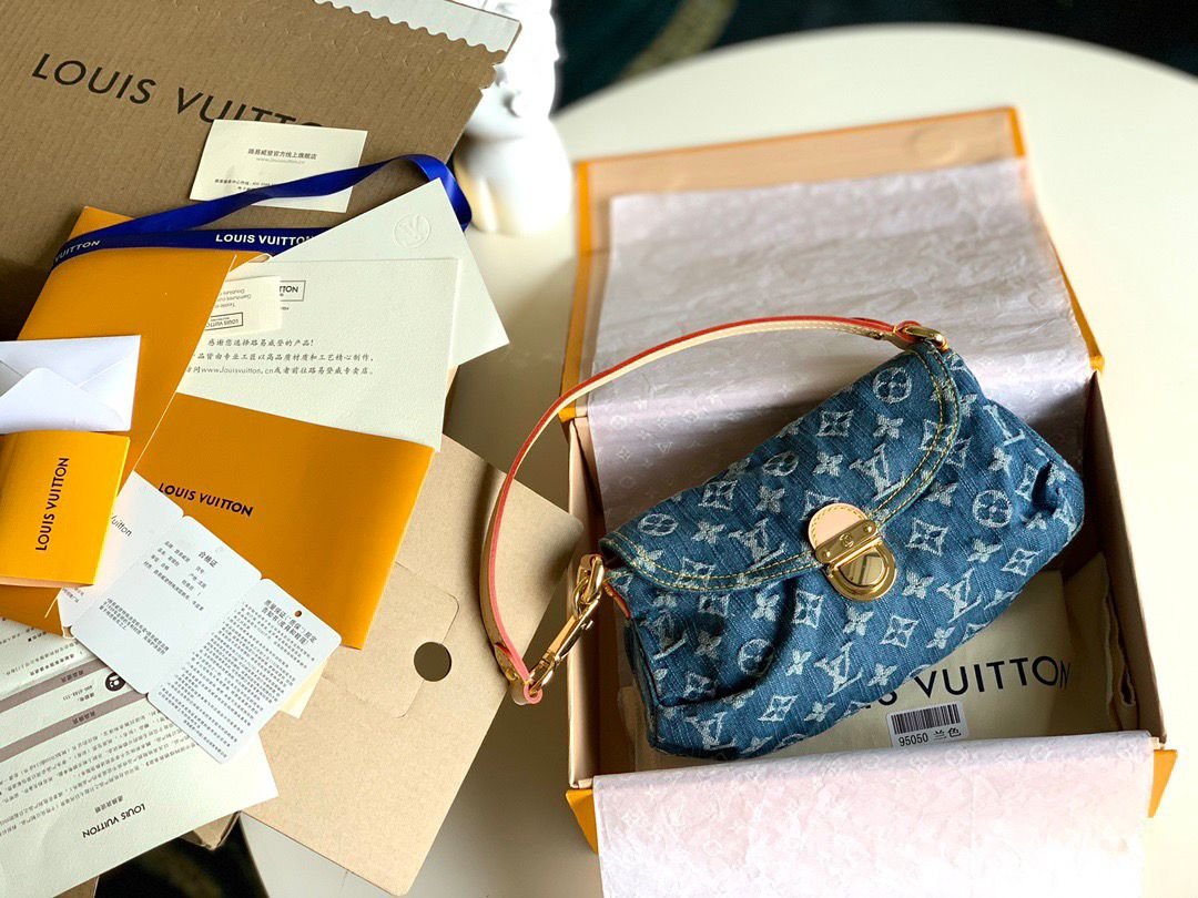 Bolso Pleaty Denim Louis Vuitton