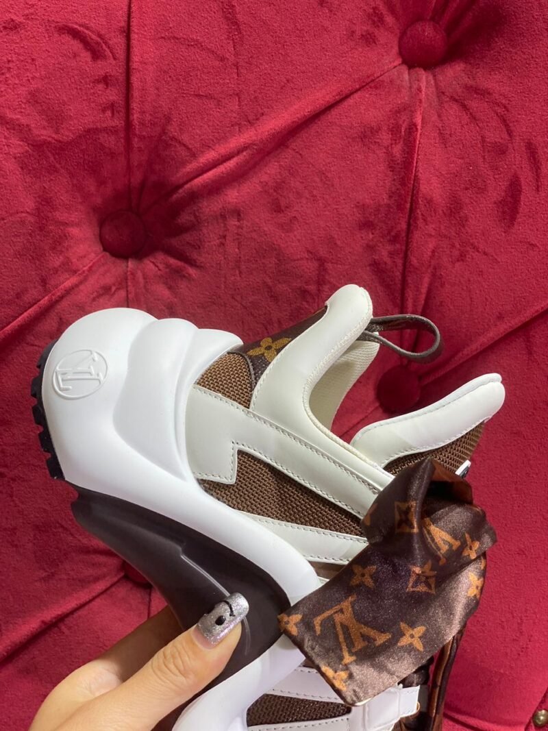 ZAPATILLA DEPORTIVA LV ARCHLIGHT Louis Vuitton - Imagen 5