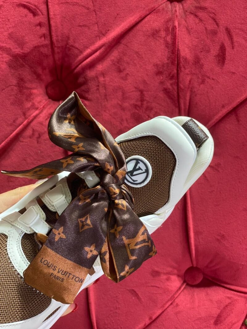 ZAPATILLA DEPORTIVA LV ARCHLIGHT Louis Vuitton - Imagen 6