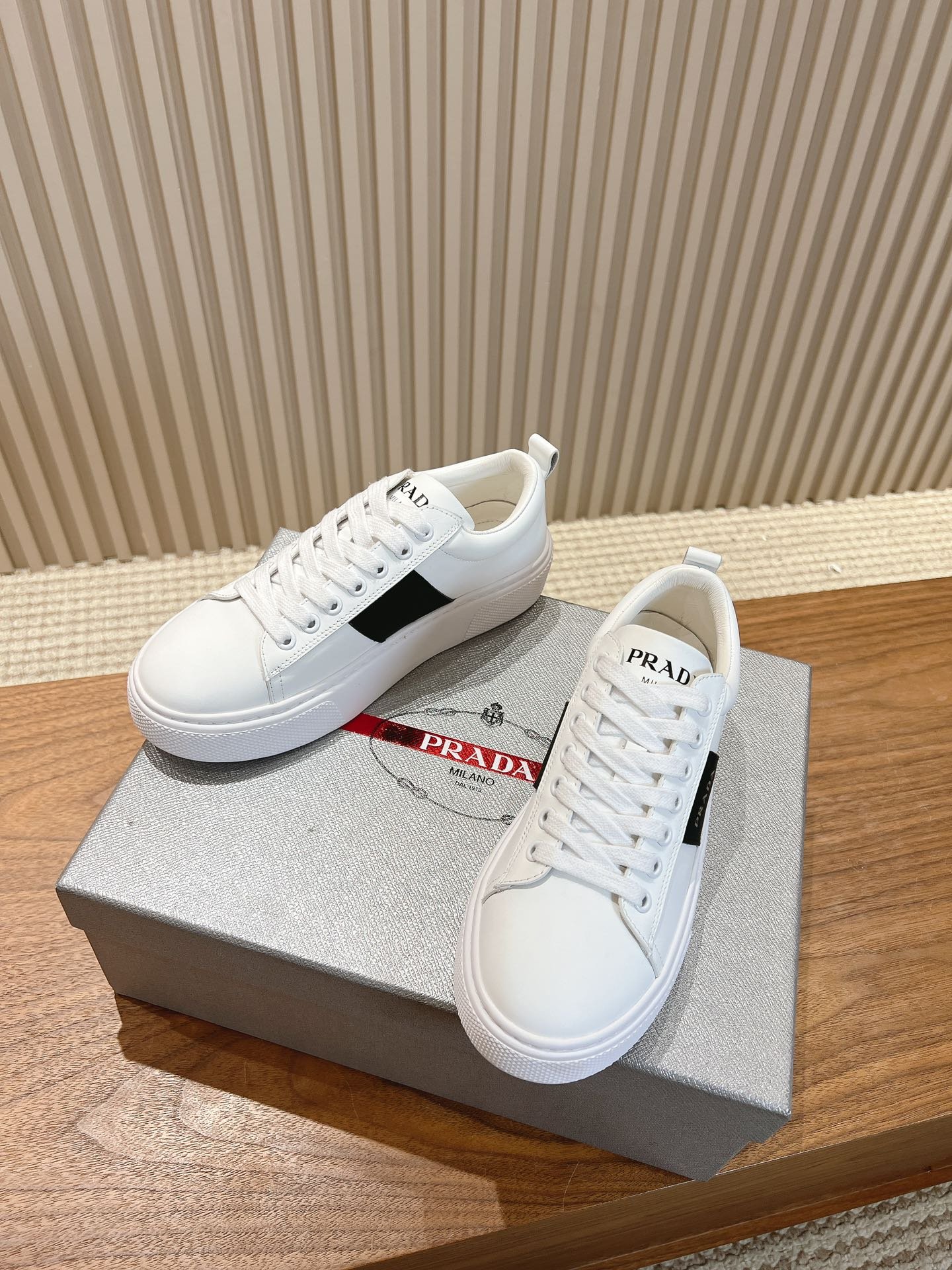 Zapatillas Downtown Prada