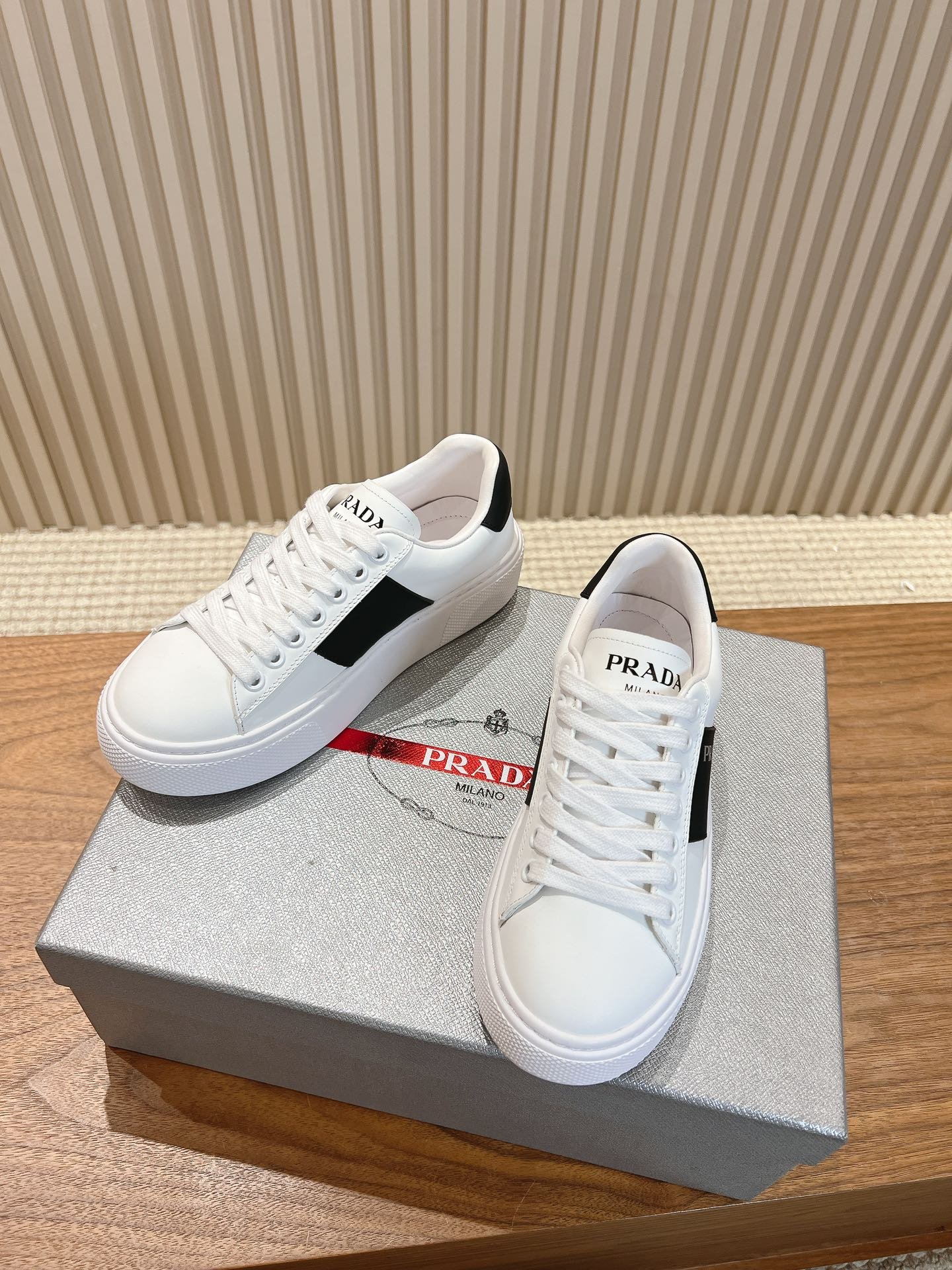 Zapatillas Downtown Prada