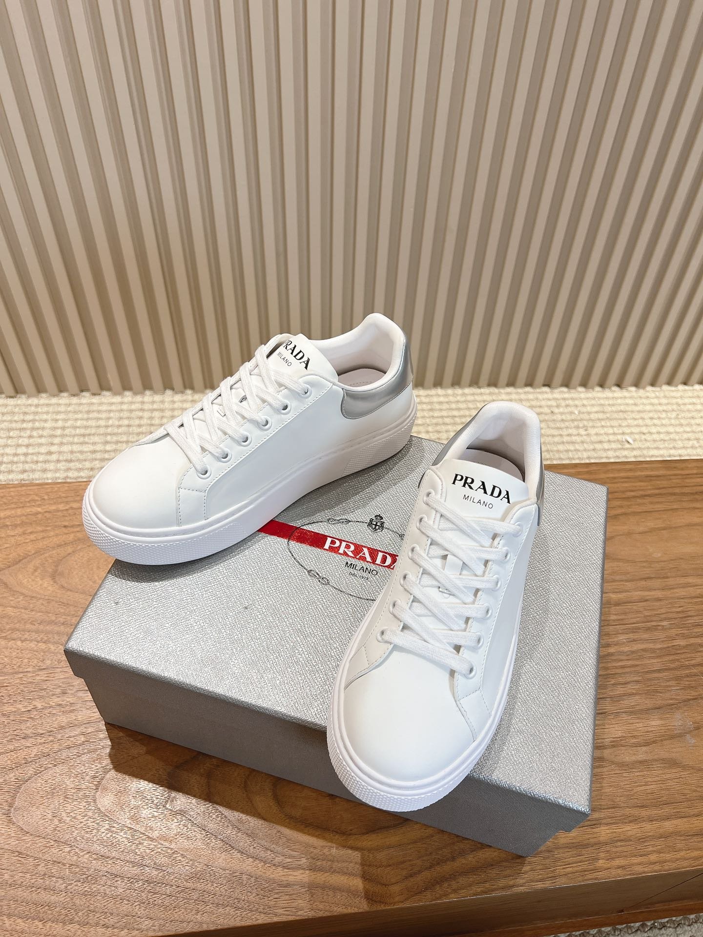 Zapatillas Downtown Prada