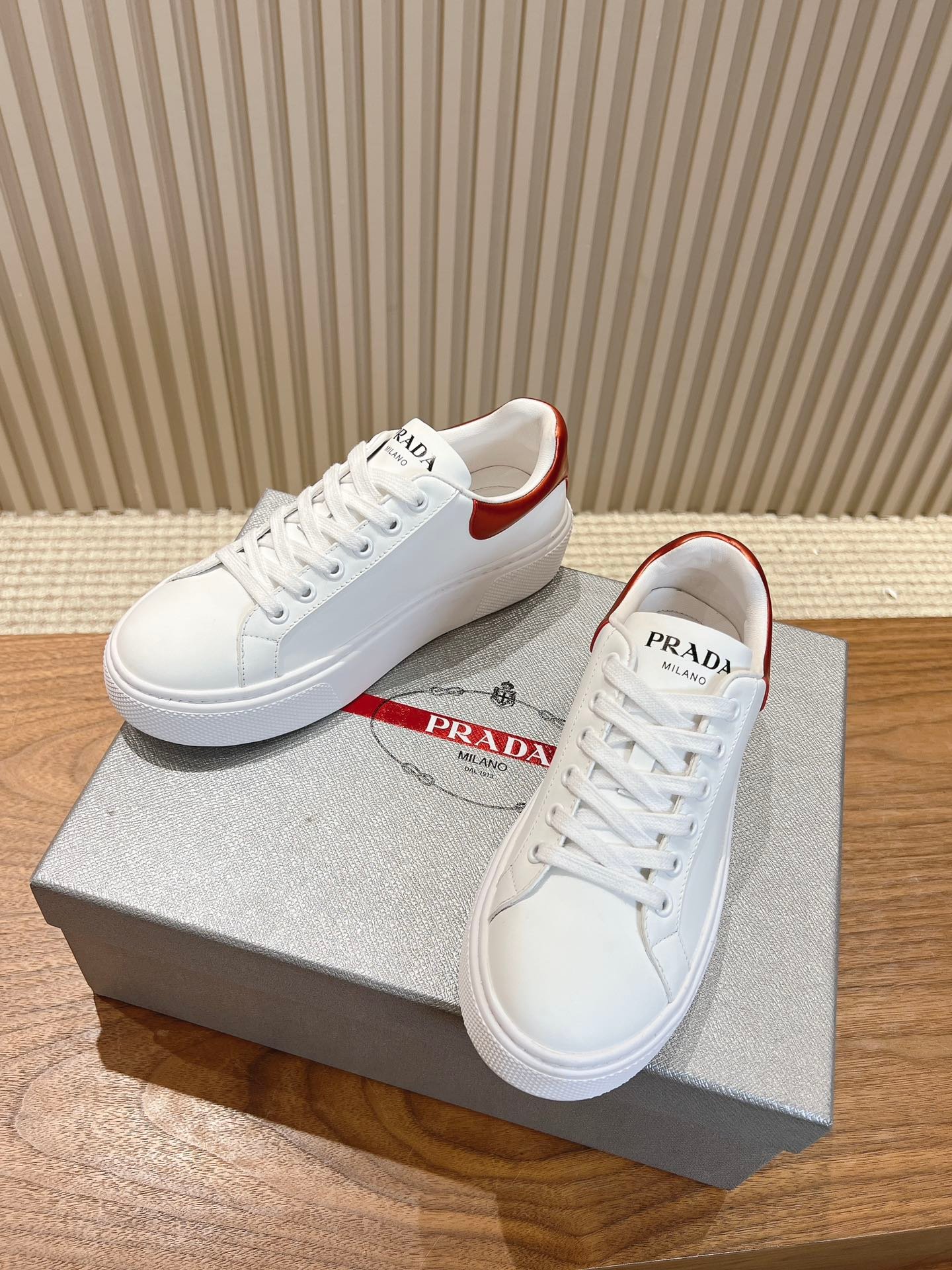 Zapatillas Downtown Prada