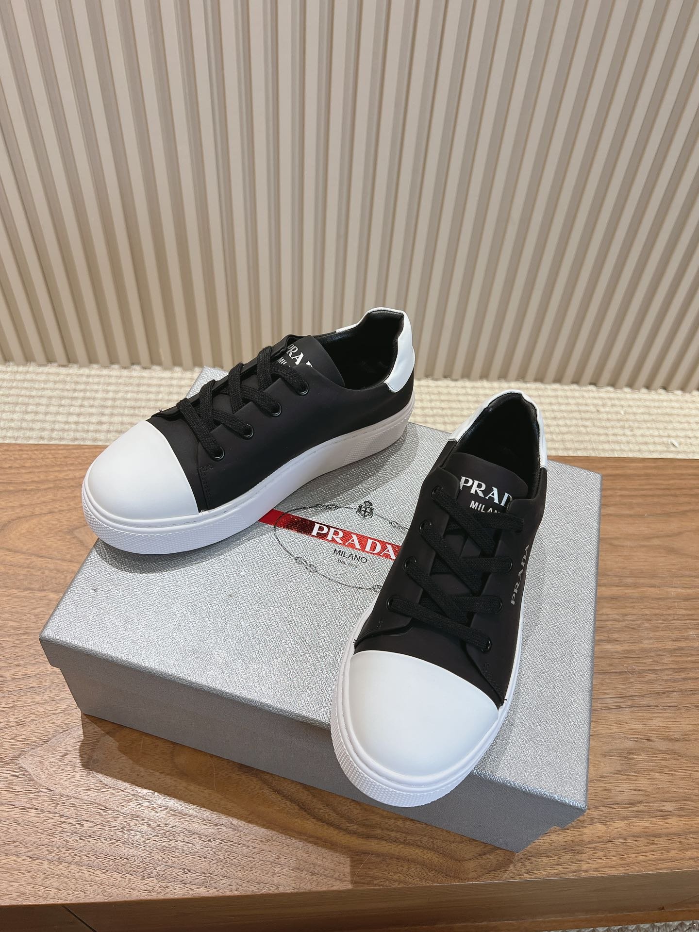 Zapatillas Downtown Prada