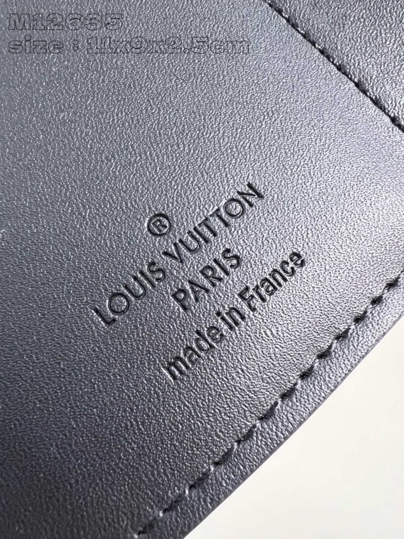 Cartera Victor Louis Vuitton - Imagen 5