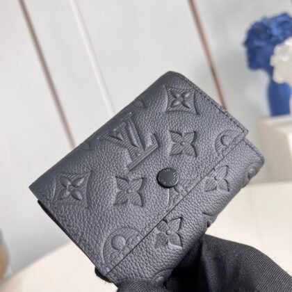 Cartera Victor Louis Vuitton