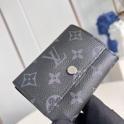 Cartera Victor Louis Vuitton