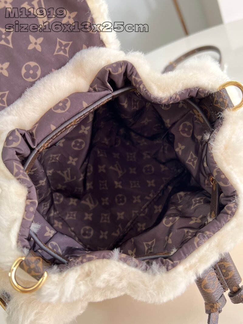 Mochila Nano Teddy Louis Vuitton - Imagen 8