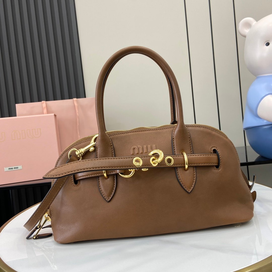 Bolso Aventure de napa Regular Miu Miu