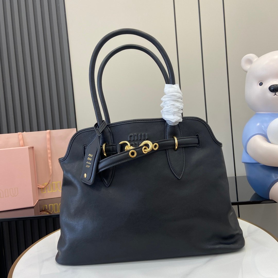 Bolso Aventure de napa Mediano Miu Miu