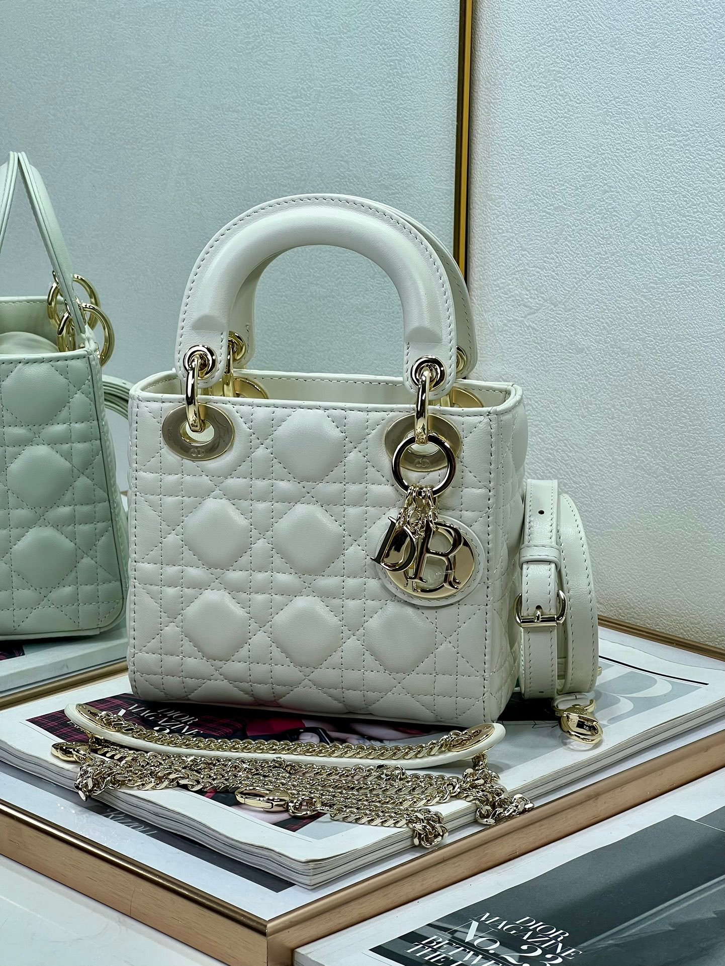 Bolso mini Lady Dior - Imagen 2