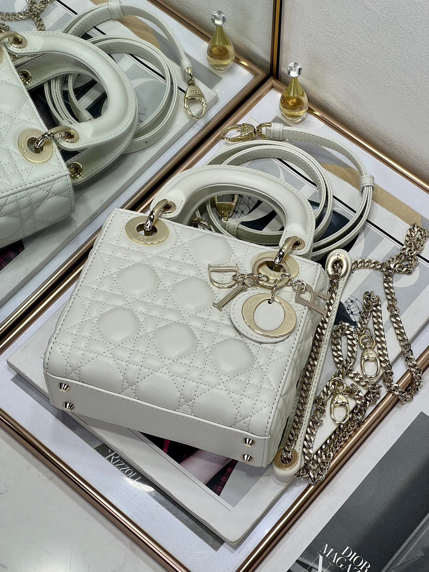 Bolso mini Lady Dior - Imagen 3