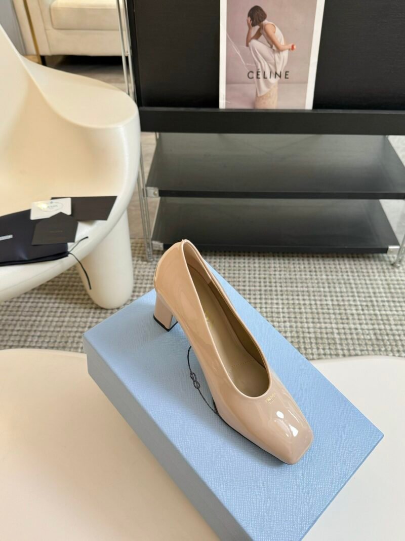 Zapatos de salón Prada - Imagen 4