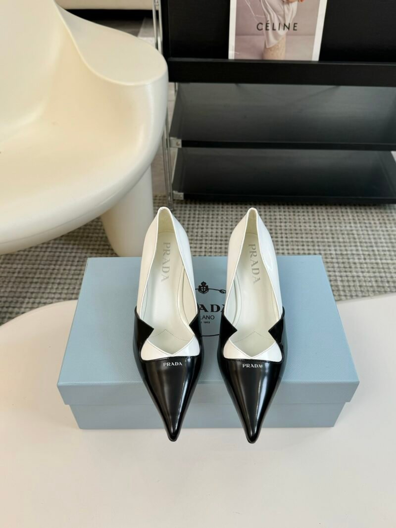 Zapatos de tacón Prada - Imagen 3