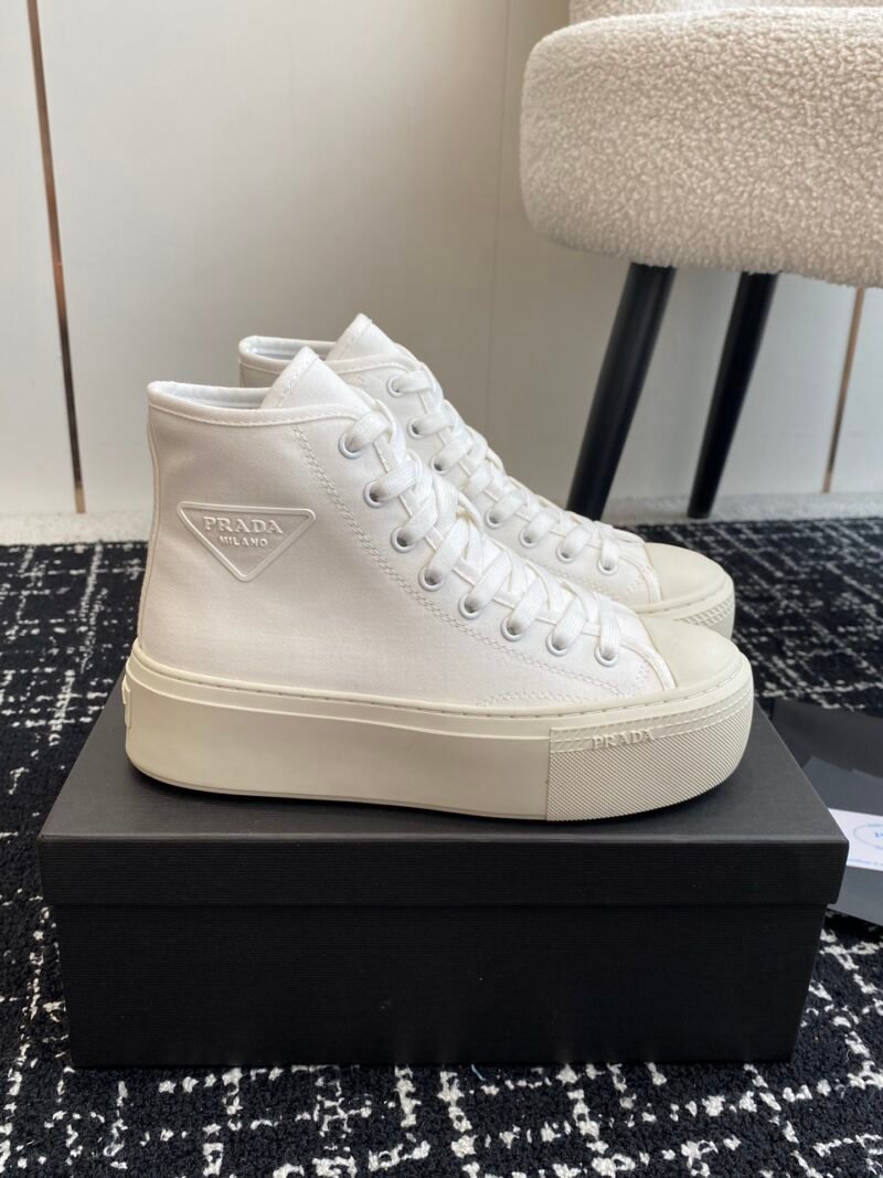 Zapatillas de tela Prada