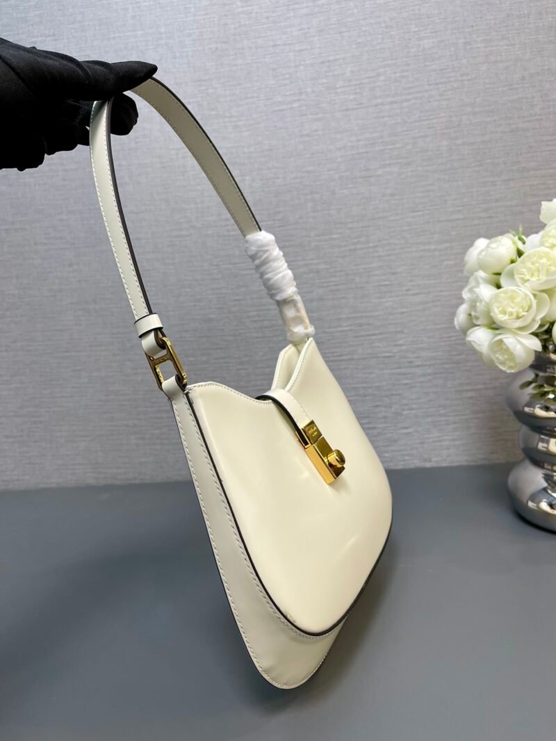 Bolso bandolera Prada Cleo de piel cepillada - Imagen 3