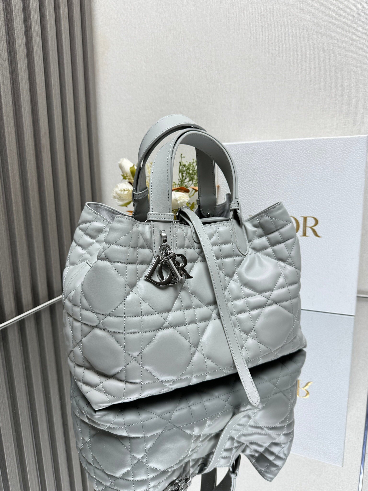 Bolso mediano Dior Toujours - Imagen 3