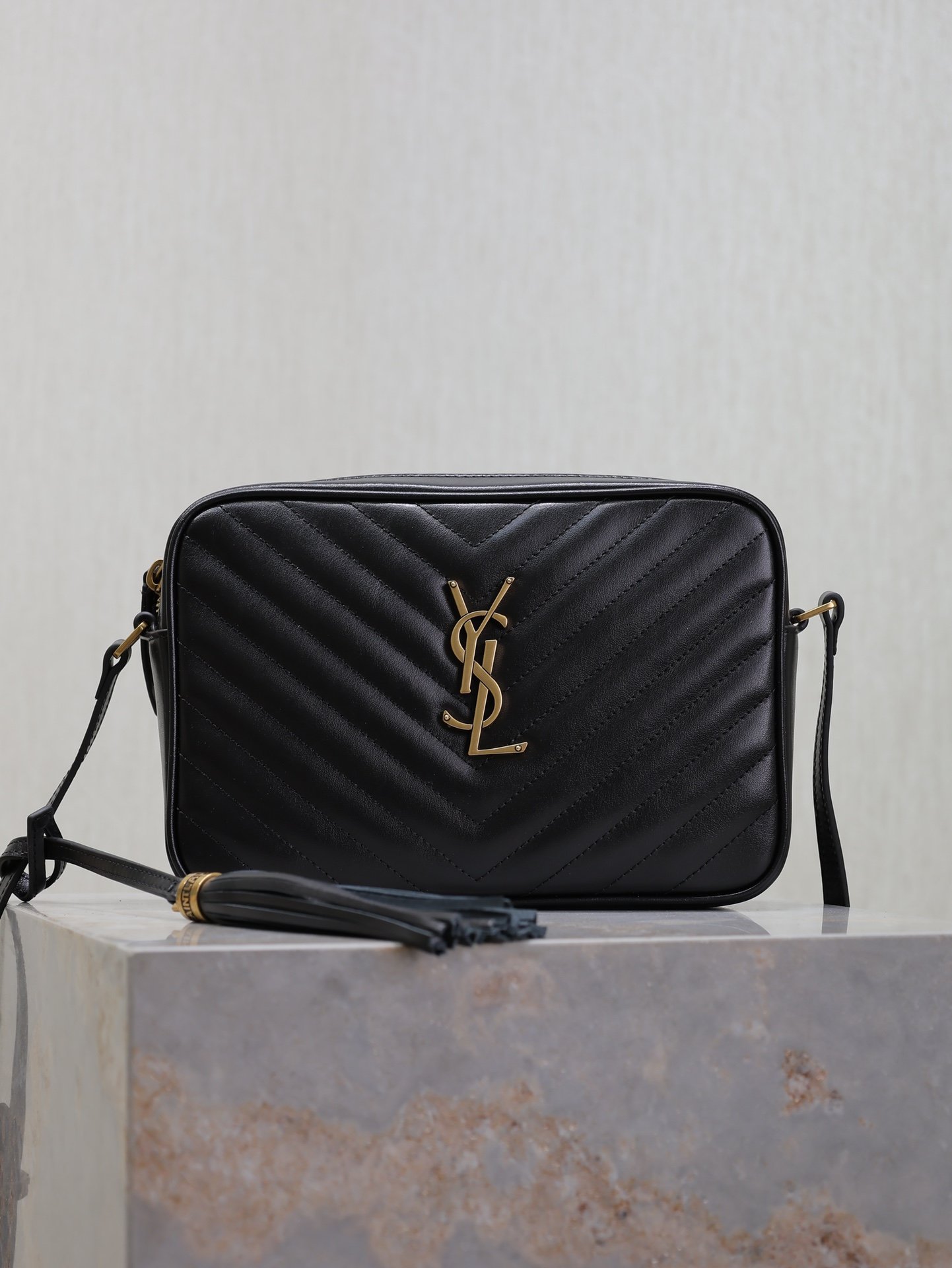 Bolso Lou Camera YSL