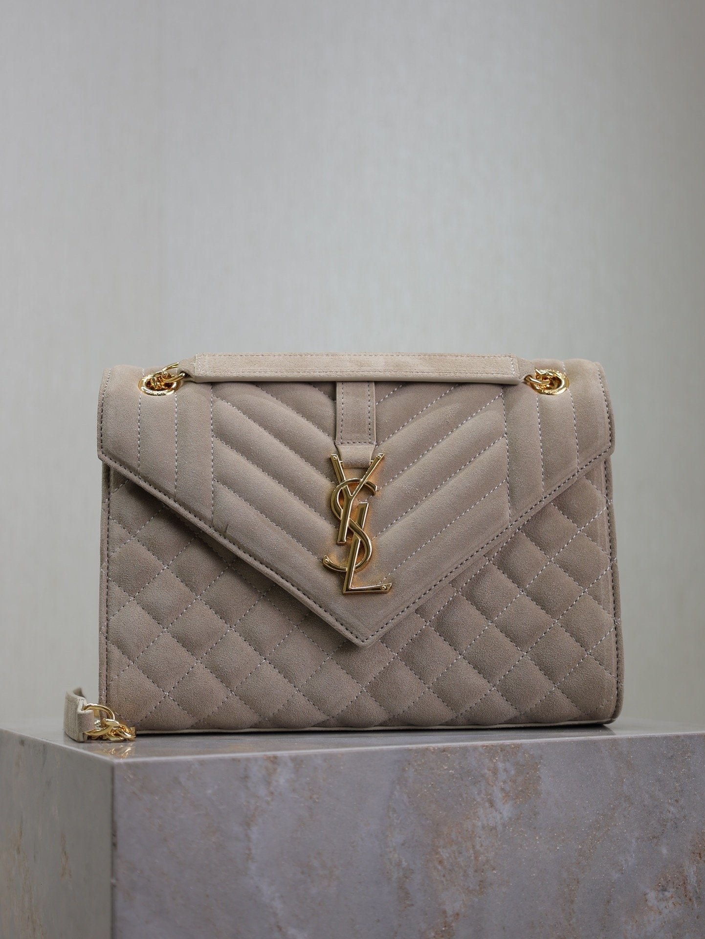 Bolso Envelope Medium YSL