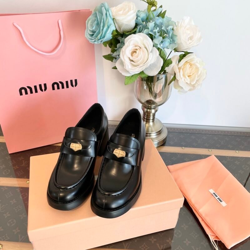 Mocasines de piel Miu Miu - Imagen 3
