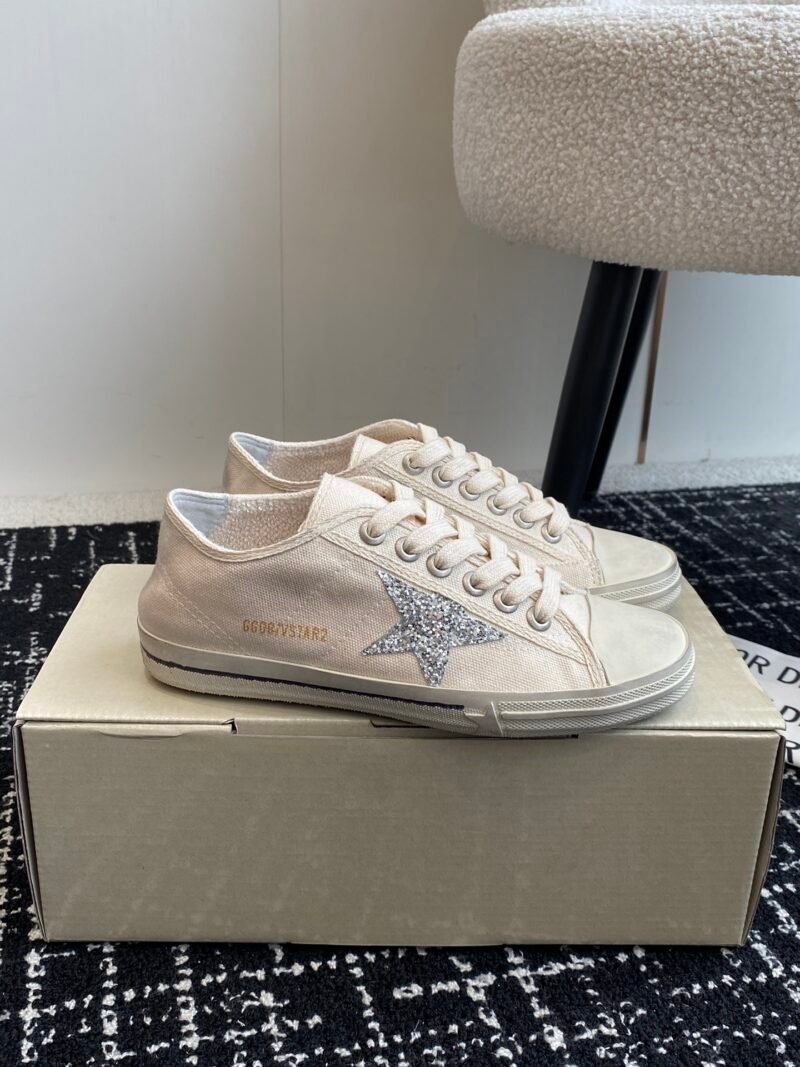 Zapatillas V-Star Golden Goose