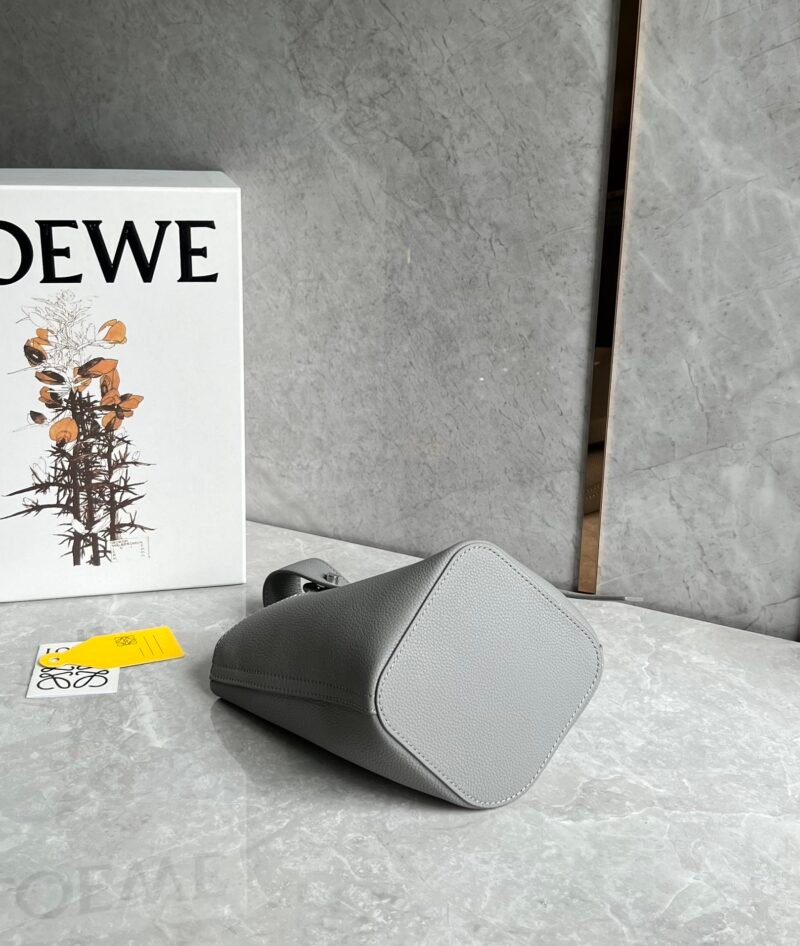 Bolso Pebble Bucket mini Loewe - Imagen 3