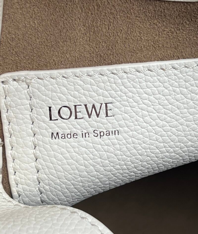 Bolso Pebble Bucket mini Loewe - Imagen 8