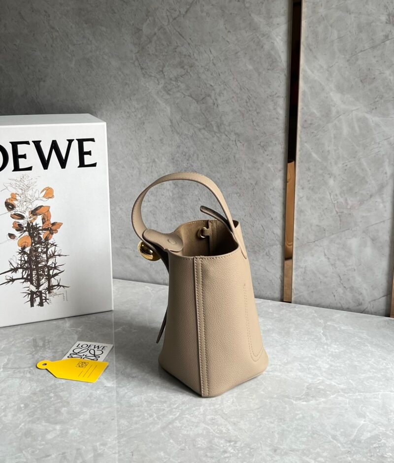 Bolso Pebble Bucket mini Loewe - Imagen 2