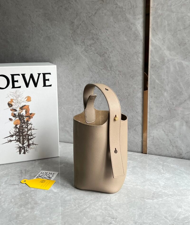 Bolso Pebble Bucket mini Loewe - Imagen 3