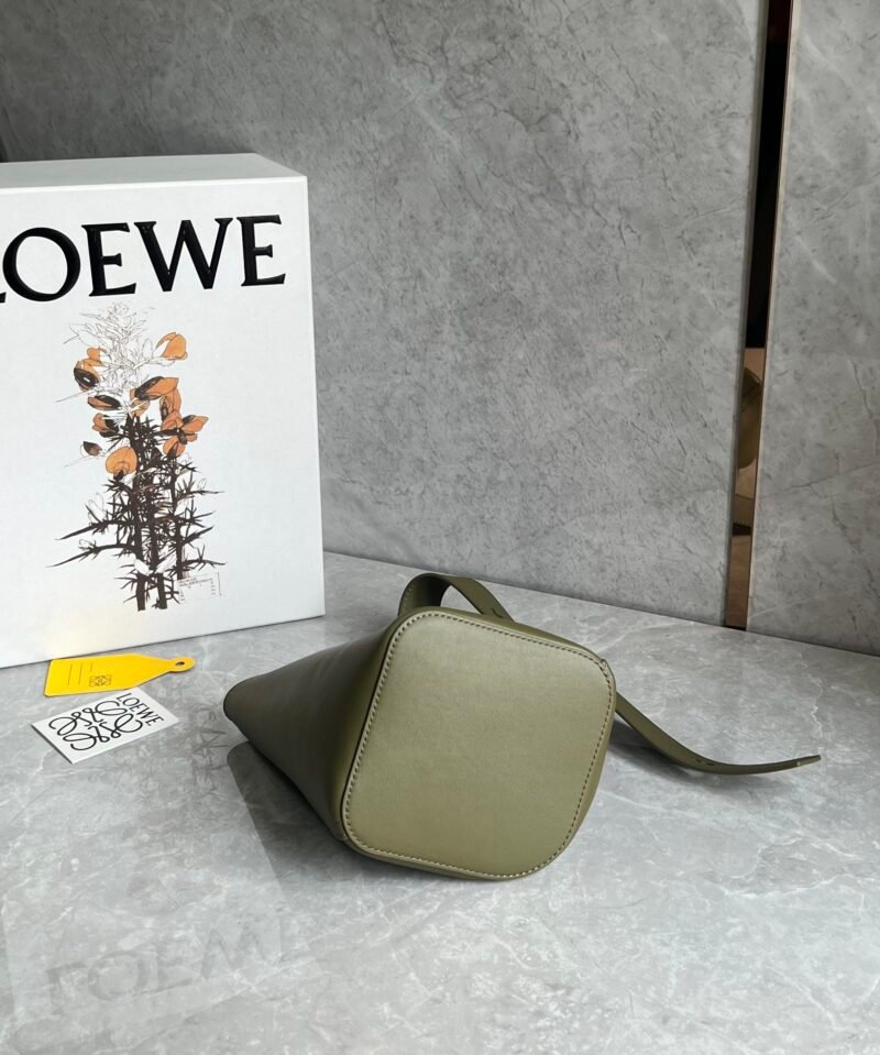 Bolso Pebble Bucket mini Loewe - Imagen 6