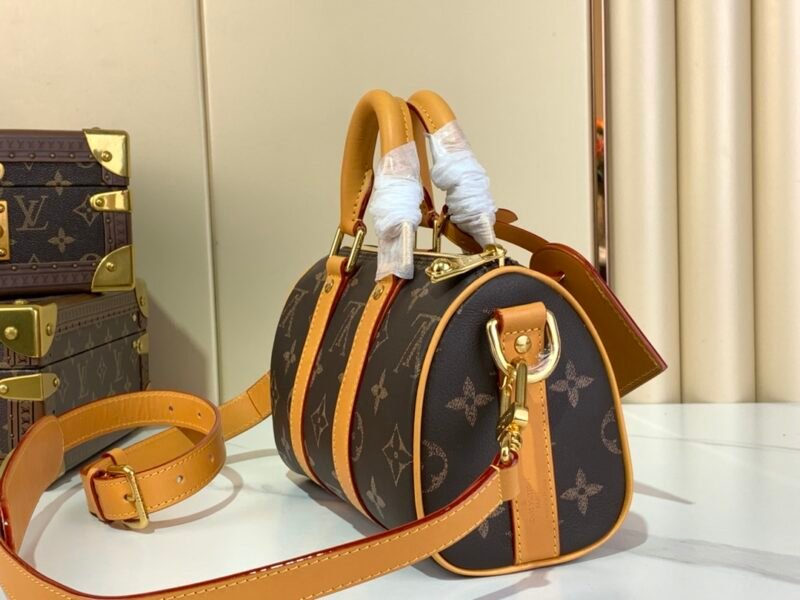Bolso Keepall 25 con bandolera Louis Vuitton - Imagen 3