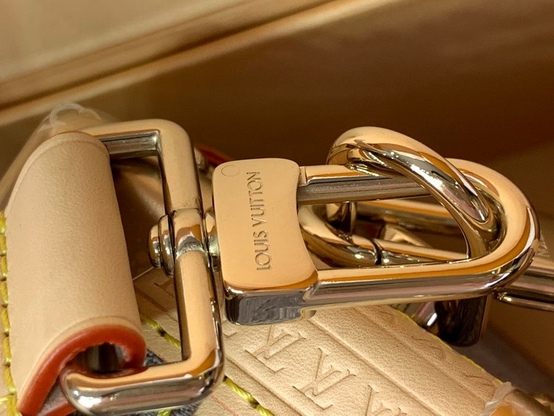 Bolso Side Trunk MM Louis Vuitton - Imagen 7