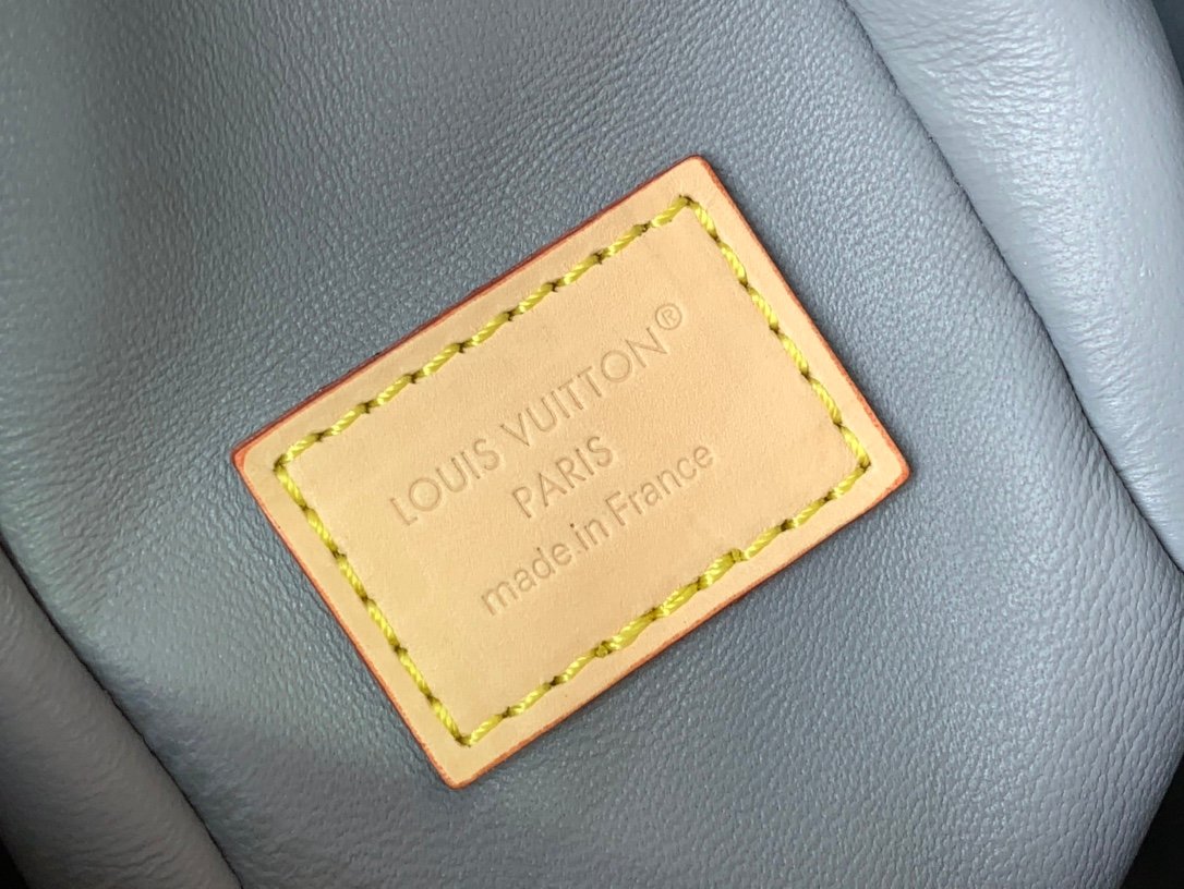 Bolso Side Trunk MM Louis Vuitton - Imagen 9