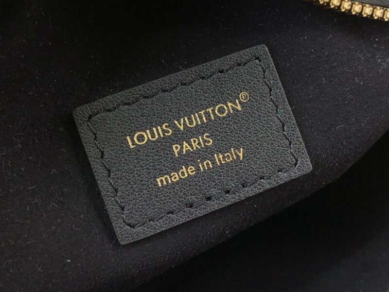 Riñonera High Rise PM Louis Vuitton - Imagen 9