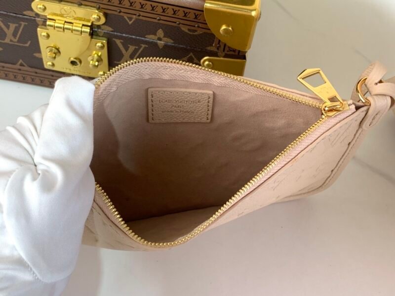 Bolso CarryAll PM Louis Vuitton - Imagen 6