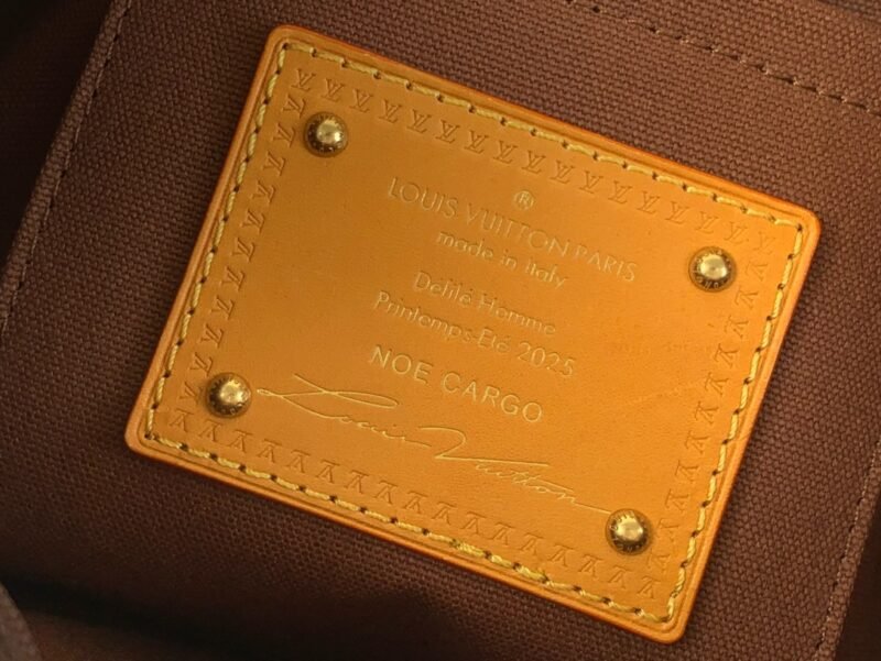 Bolso Noé Cargo Louis Vuitton - Imagen 9