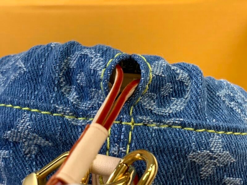 Mochila Nano Noé Louis Vuitton - Imagen 6