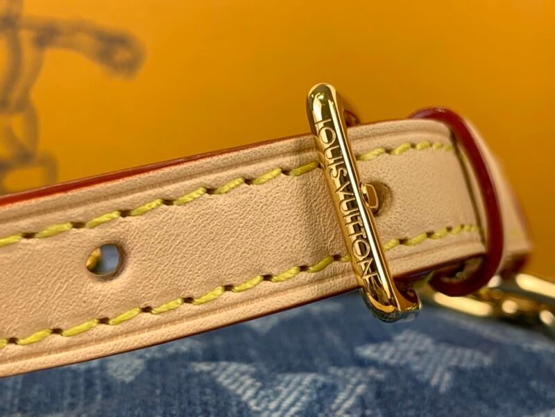 Mochila Nano Noé Louis Vuitton - Imagen 7