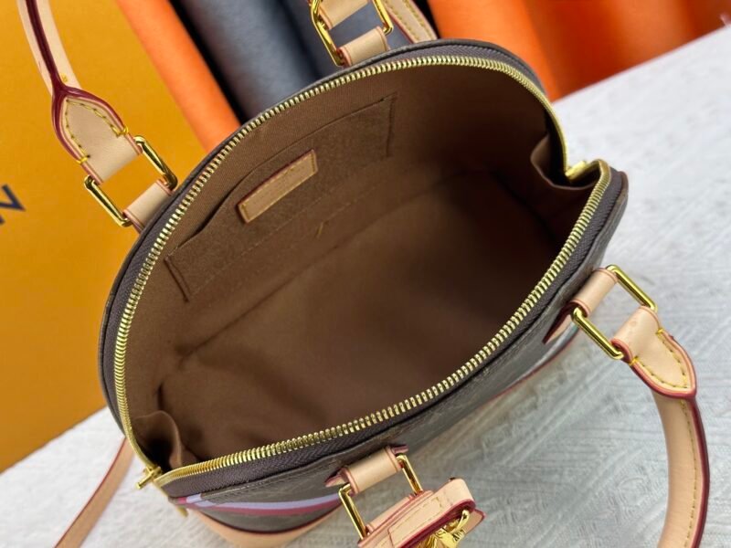 Bolso Alma BB Louis Vuitton - Imagen 8