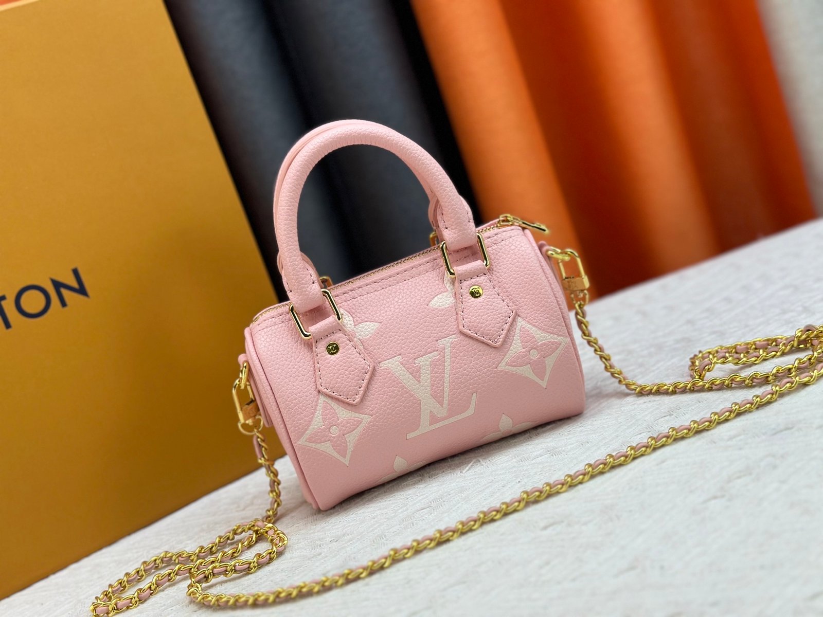 Bolso Nano Speedy Louis Vuitton - Imagen 4