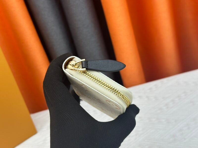 Monedero Zippy Louis Vuitton - Imagen 6